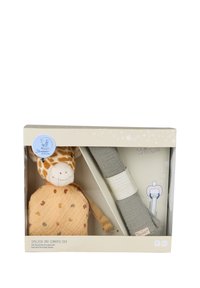 Sterntaler TRÄUMLI-SET GIRAFFE KAYA - Geschenk zur Geburt - ocker