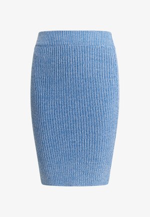 Blauer gerippter Strickrock mit figurbetonendem Design und breitem Bund, ausgestattet mit einer glatten Textur und dezentem horizontalem Streifenmuster.