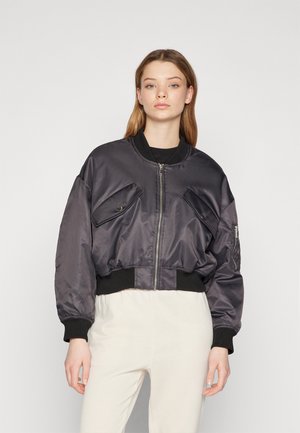 ONLSVEA SHORT JACKET - Giubbotto Bomber - phantom detail/black