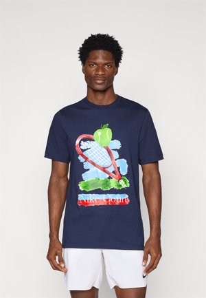 NIKECOURT TEE US OPEN - Tričko s potlačou - obsidian
