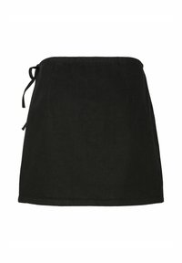 Mini-jupe noire avec détail noué sur le côté, coupe droite et design simple sur fond blanc.