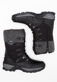 Bottes d'hiver noires avec semelle en caoutchouc, dessus en textile, accents en feutre gris et œillets métalliques pour un ajustement sécurisé. Fermeture éclair incluse.