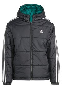 Ej vald, black collegiate green