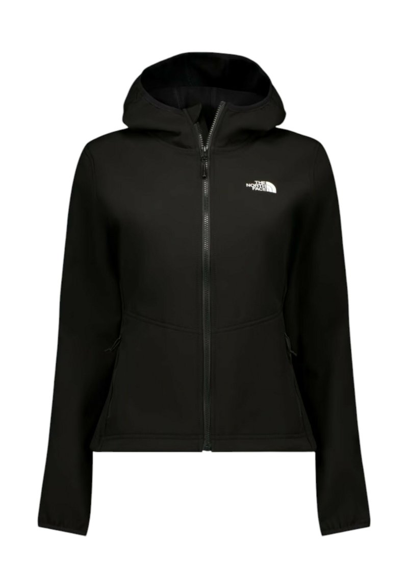 Giacca softshell nera con zip frontale, cappuccio e tasche laterali. Presenta un logo bianco sulla parte superiore sinistra del petto, texture liscia.