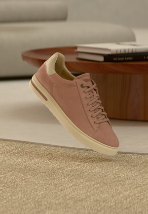 BEND REGULAR UNISEX - Sneakers laag - pink clay