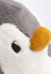 sigikid ANOUK - PINEBUMM - Cuddly toy - grau weiß