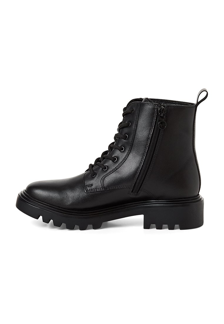 Botines con cordones