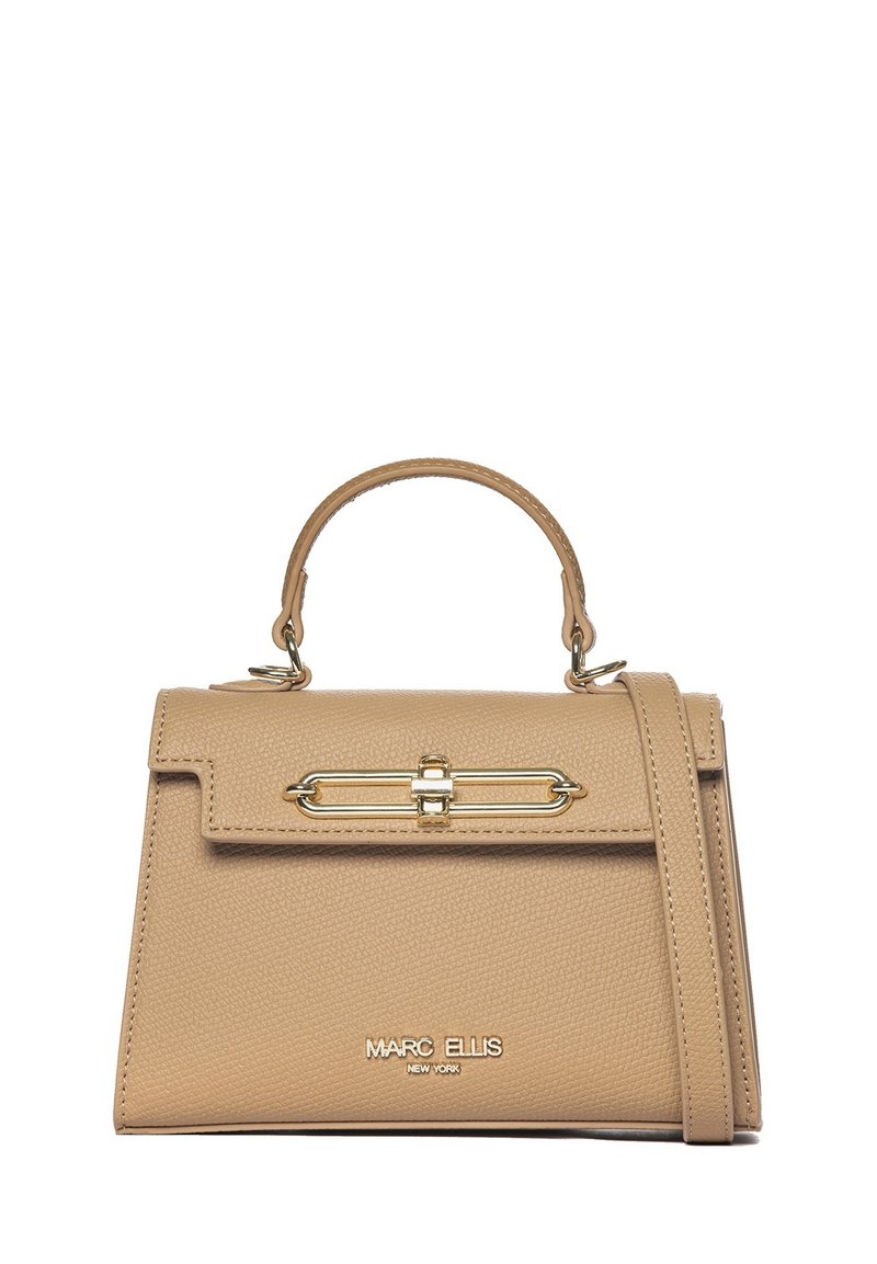 Beige Lederhandtasche mit strukturiertem Design, oberem Griff, abnehmbarem Riemen und goldfarbener Hardware. Verfügt über einen Klappenverschluss und Logoschmuck.