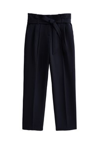 Pantalones de pierna ancha azul marino a medida con cintura alta y cinturón, que presentan pinzas y una textura suave y tejida.