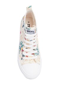 Hochschuh mit floralem Muster auf einem cremefarbenen Canvas-Obermaterial, weißer Gummisohle und weißen Schnürsenkeln. Markenlabel auf der Zunge.