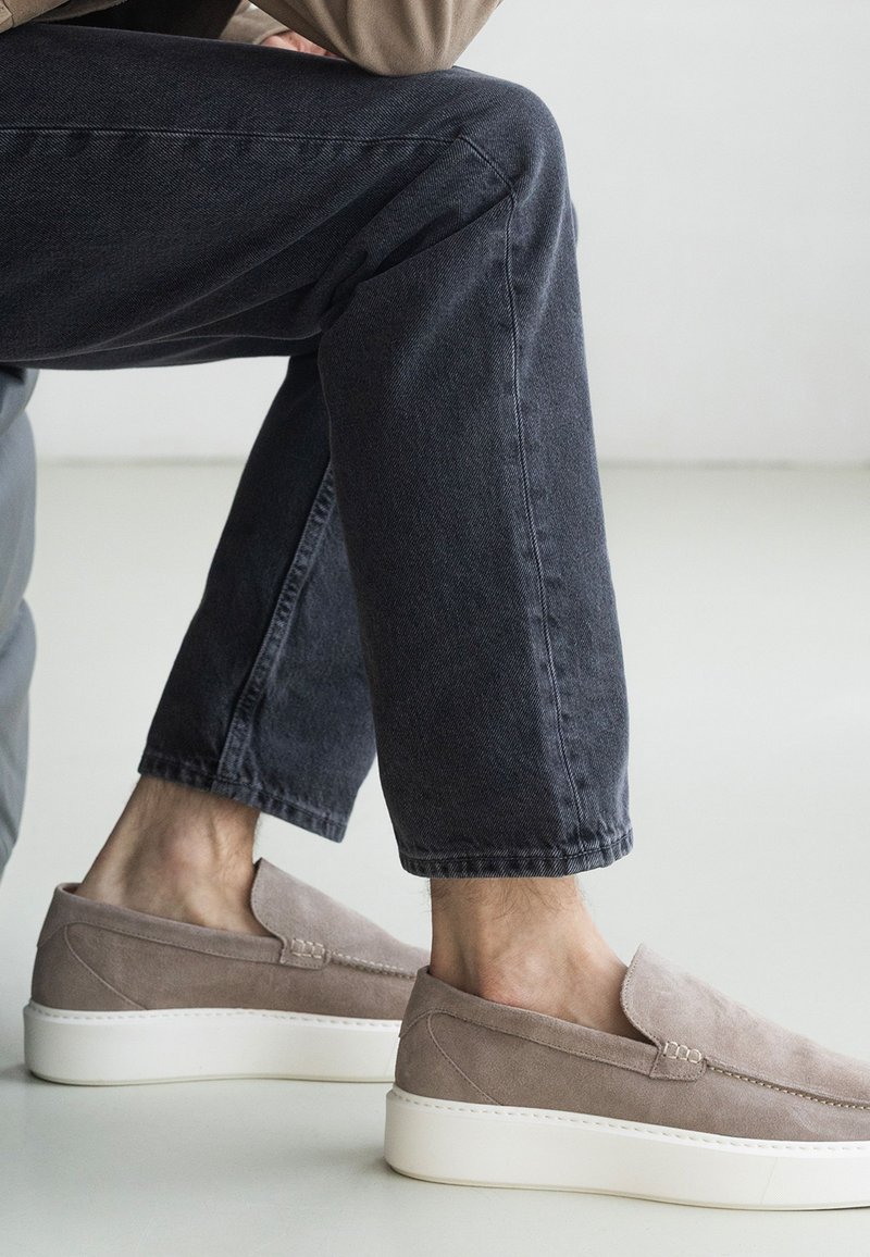Manfield LOAFER - Slip-ons - beige