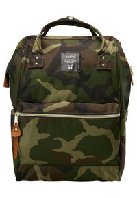 Sac à dos Anello à motif camouflage avec poignées supérieures, poche zippée à l'avant et tirettes de fermeture éclair en cuir.