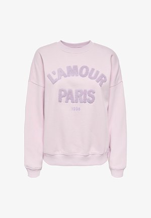 Sweat-shirt à col rond rose clair avec texte texturé lavande "L'AMOUR PARIS" et un plus petit "1996" en dessous sur le devant.