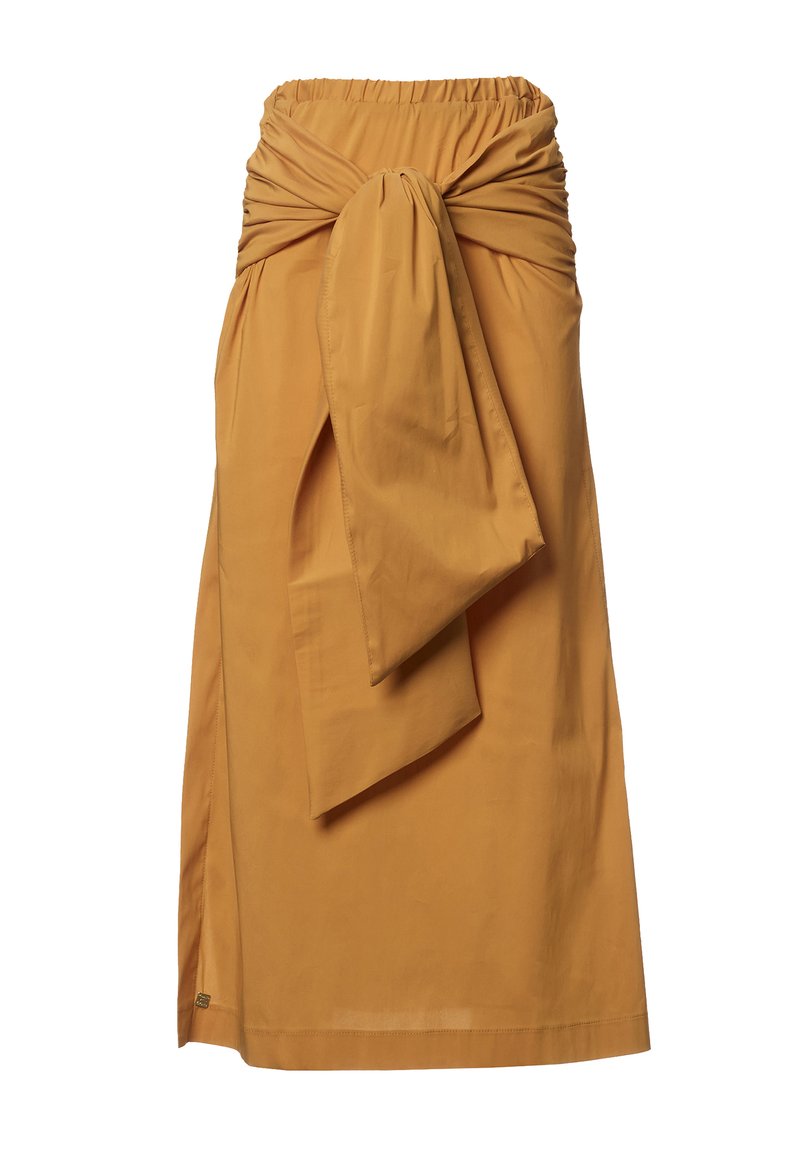 Gonna gialla senape con vita elasticizzata, caratterizzata da un design frontale attorcigliato e una fessura laterale. Tessuto liscio e leggero.