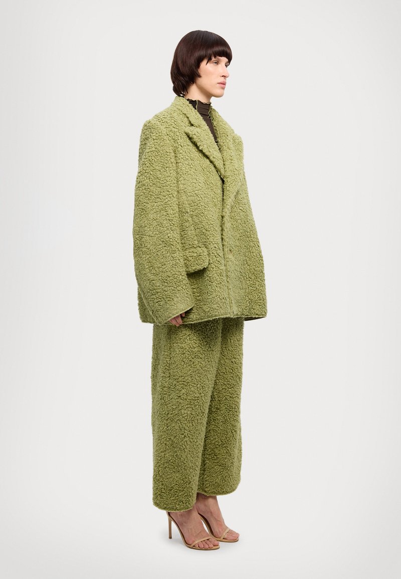 MM6 Maison Margiela Rövid kabát - green