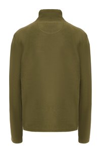 Giacca in pile verde oliva con colletto alto e maniche lunghe. Texture liscia, colore uniforme, senza motivi o decorazioni.