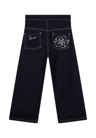 Jean foncé à jambes droites avec des coutures blanches, un motif floral sur la poche arrière droite et "Kenzo" brodé sur la poche gauche.