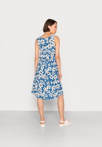 ONLY ONLFREDERIKKE SARAH DRESS - Vestido de dia - cloud dancer/blue