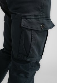 Petrol Industries Cargohose - midnight blue