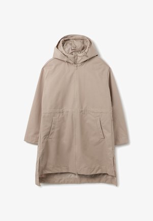 Beige hooded raincoat with a front zipper, two side pockets, and a longer back hem. Made from smooth, water-resistant fabric.