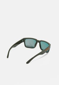 Arnette SAMHTY - Sončna očala - military green matte/shiny