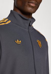 adidas Originals MANCHESTER UNITED ICON TRACK TOP - Sweatjakke - utility black