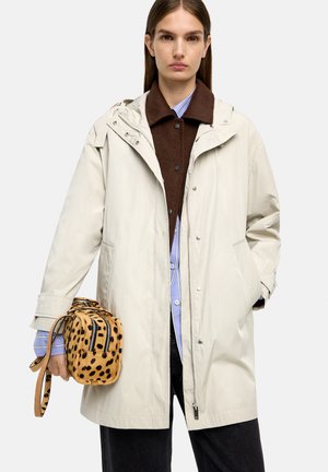 - Parka