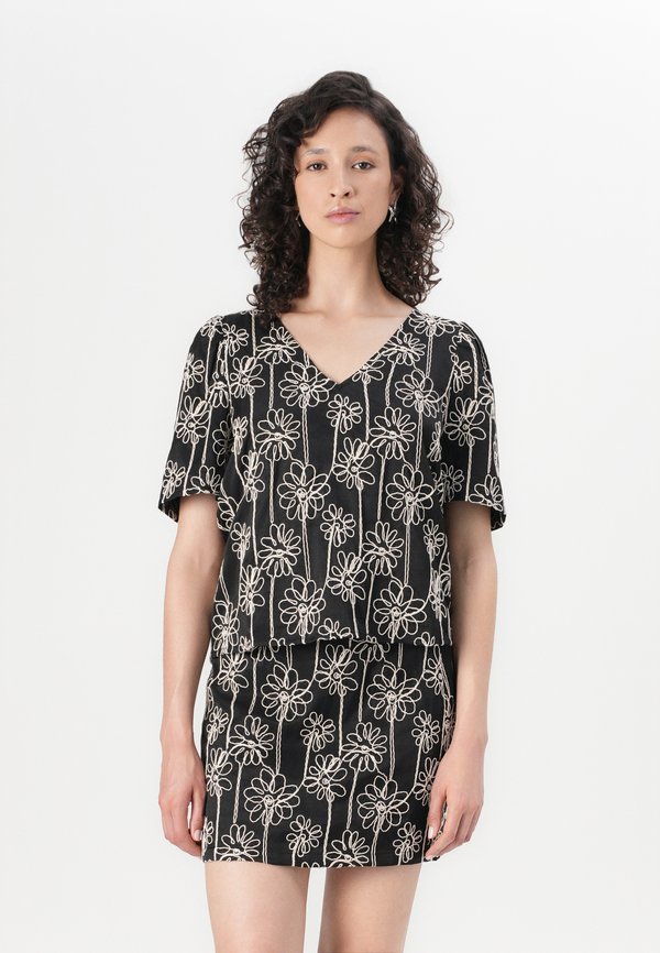 OBJCAMI V NECK - Blouse