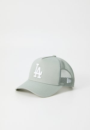 LEAGUE ESSENTIAL TRUCKER UNISEX - Gorra - green