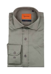 Olivengroen slim-fit overhemd met een klassieke kraag, knoopsluiting en een enkele knoopmanchet, gemaakt van soepel katoenen stof. Geschikt merklabel.