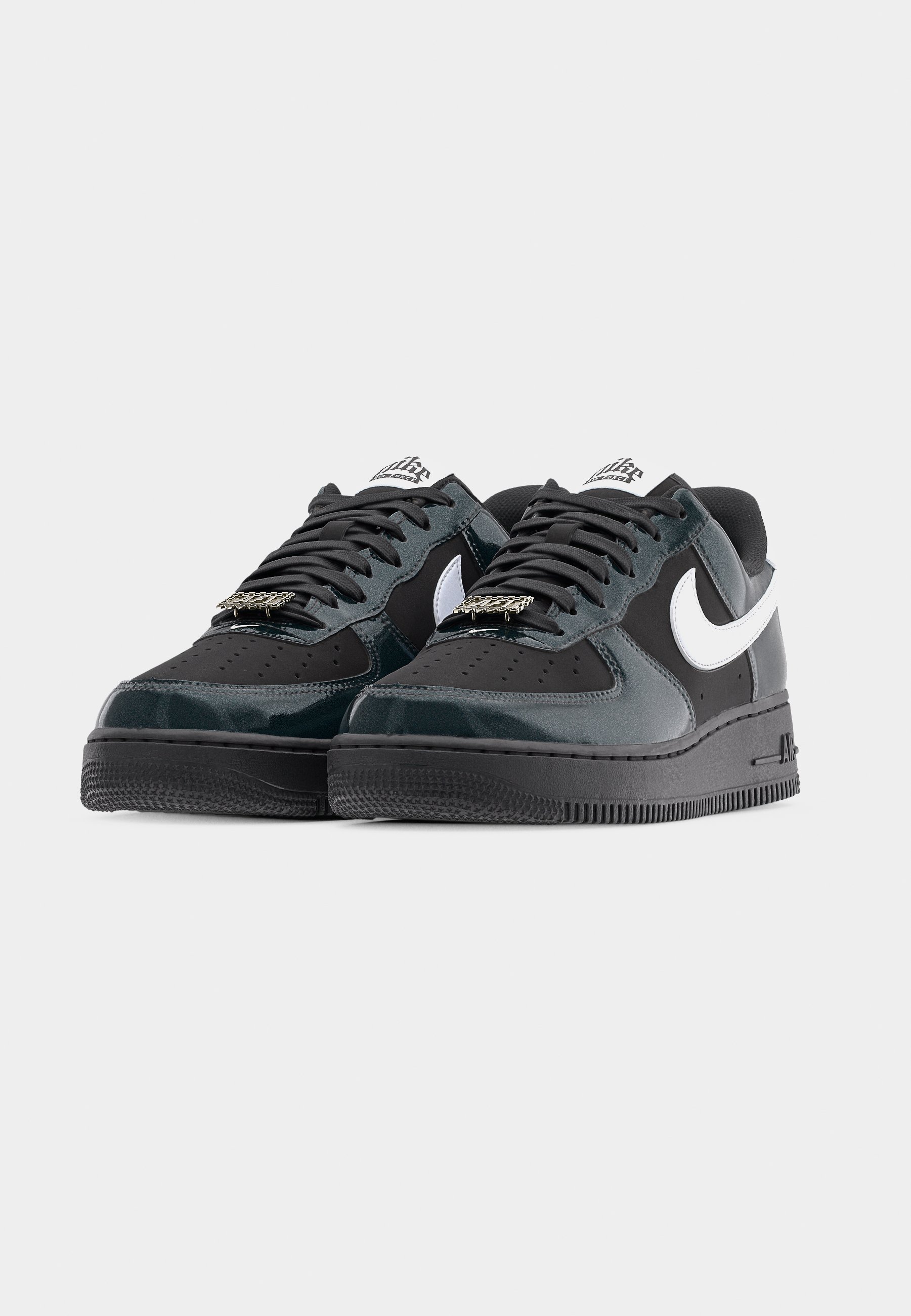 nike air force 1 07 lv8 2 black wolf grey