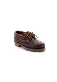 Chaussure de bateau en cuir marron avec un bout arrondi, des coutures surélevées et une semelle en caoutchouc. Présente des lacets marron et un collier rembourré pour le confort.