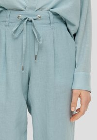 QS - Spodnie materiałowe