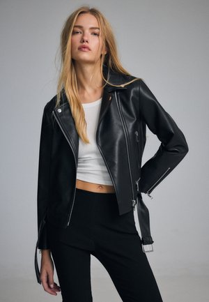 Stradivarius, BIKER - Veste en similicuir - black