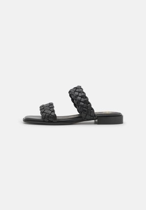 BY GUIDO MARIA KRETSCHMER - Sandalias planas - black