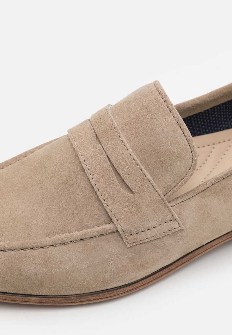 Leather Pier One Slip Ons Pier One LEATHER Slip-ons Beige