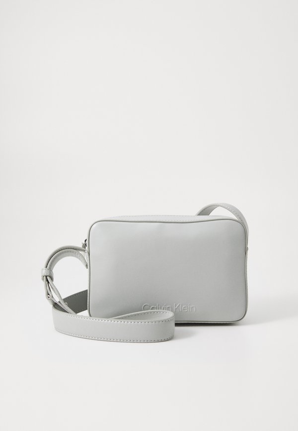 LOGO CAMERA BAG - Cross body bag - mirage gray