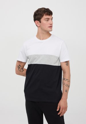 Terranova BLOCK - T-shirt con stampa - nero