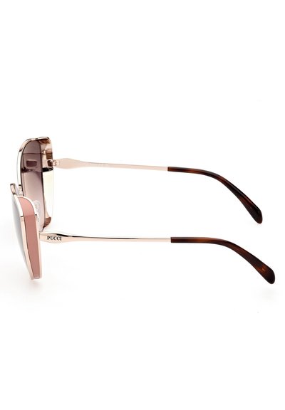 Gafas de sol rectangulares con lentes degradados. Montura de metal color oro rosa, con patillas de carey marrón en contraste. Logo en el lateral de la patilla.