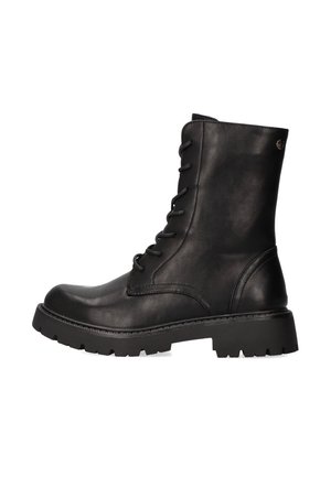 Bota de cuero negra hasta el tobillo con punta redonda, parte delantera con cordones y suela de goma texturizada para tracción. Presenta un acabado suave y un diseño sencillo.