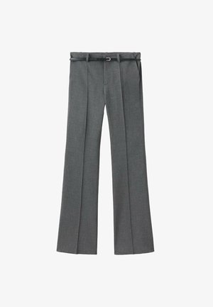 Pantaloni gri ajustați cu un design drept, dintr-un material ușor, cu bucle pentru curea și o curea îngustă care are o cataramă argintie.