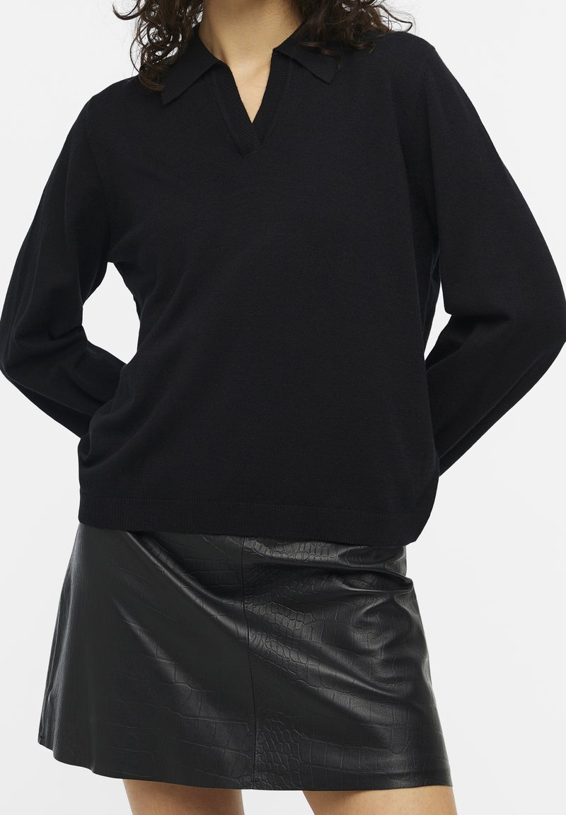 Object Pullover - black