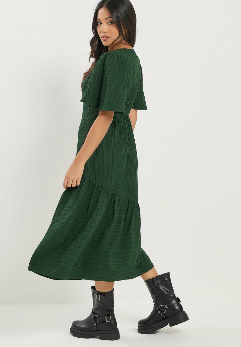 pixie lady dresses Girl PETITE MIDI - Day dress - dark green/green Midi dress