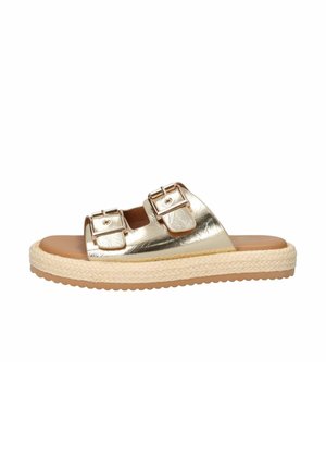 Sandalo scivolo in oro metallico con due cinturini regolabili con fibbia e una suola beige spessa intrecciata.