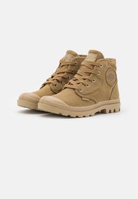 Palladium PAMPA  - Botins de atacadores - olive/ginger