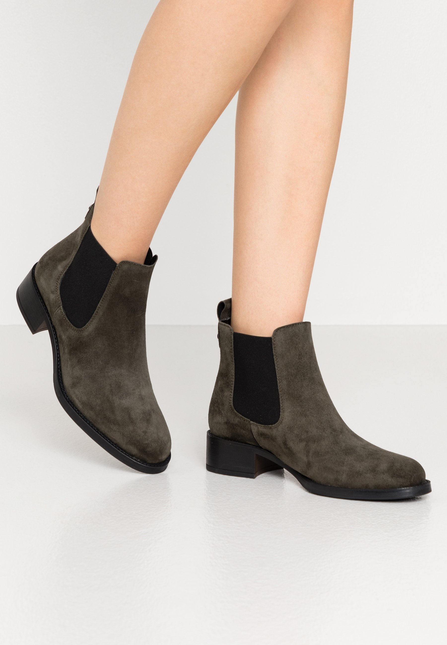 Alpe Woman schoenen online bij Jean Delaere