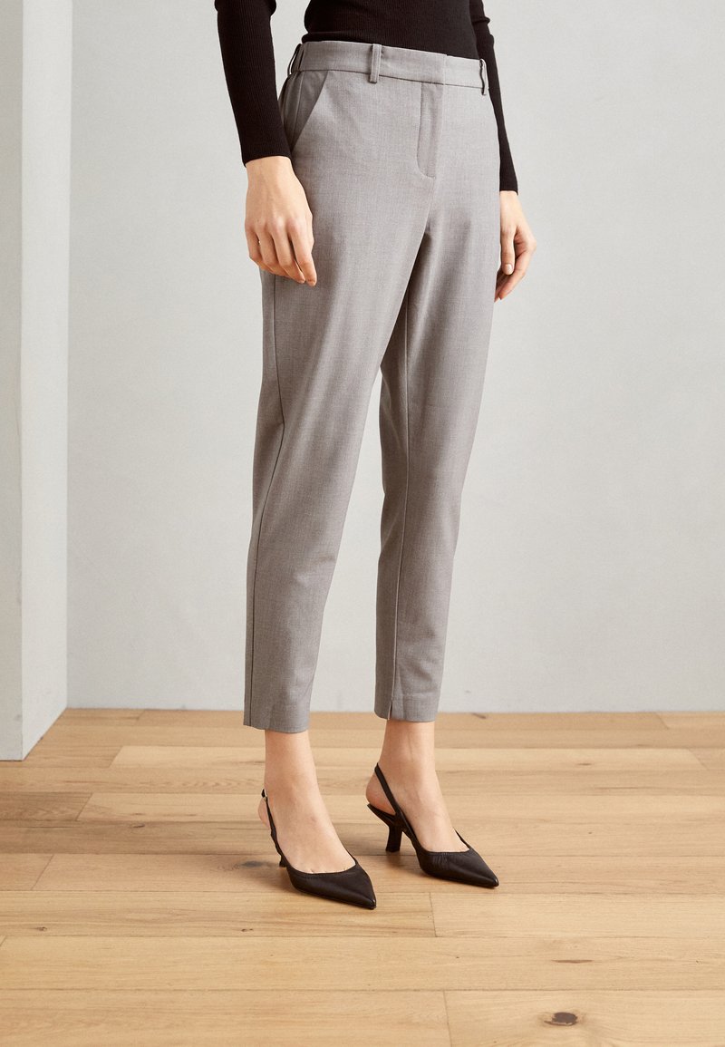 b.young BYDanta - Chino hlače - light grey melange