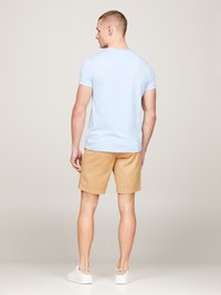 Thumbnail Image 3