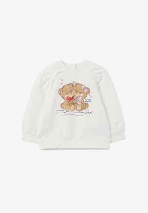 Sudadera blanca con dos ositos de peluche de dibujos animados que llevan lazos coloridos. Incluye mangas fruncidas y un escote redondeado.