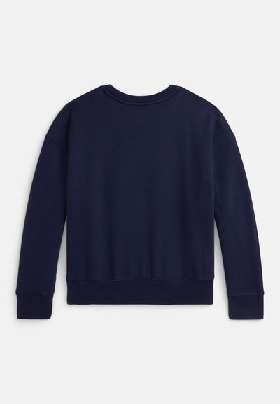 Μπλε ναυτικό φούτερ με στρογγυλή λαιμόκοψη, μακριά μανίκια, ριμπ μανσέτες, τελείωμα και γιακά, τοποθετημένο επίπεδα σε λευκό φόντο.